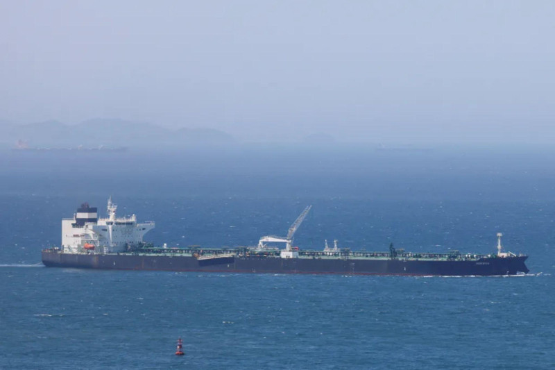 US SLAMS IRAN WITH OIL SANCTIONS AFTER UNACCEPTABLE STRAIT OF HORMUZ ATTACKS