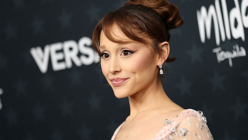 Ariana Grande's Departure from AHS Sparks Brutal Fan Reactions