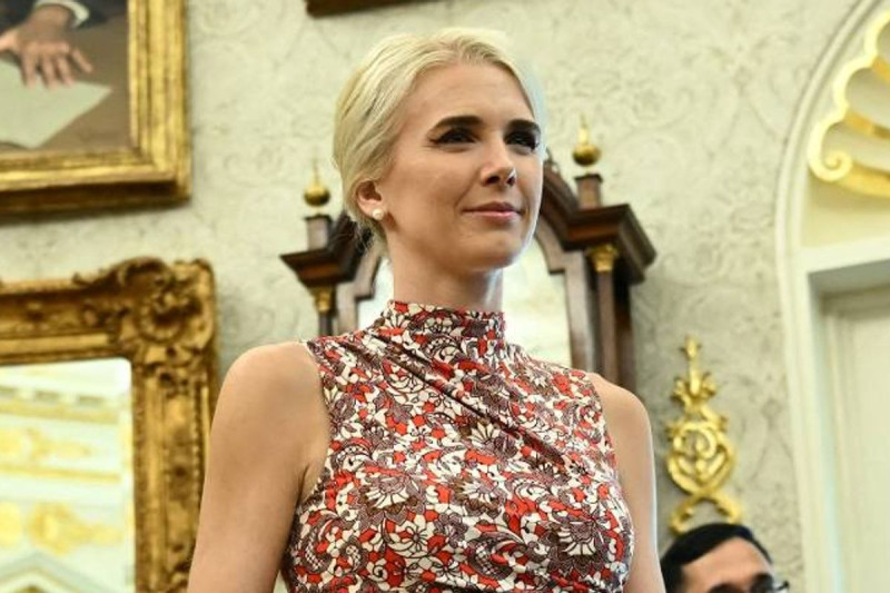 Trump's Inner Circle Aide Undergoes $20K MAGA Transformation, New Book Reveals