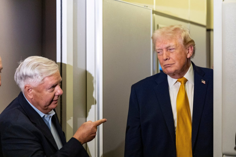 Trump Hails Lindsey Graham as a ‘Genuine American Patriot’ After His Passing