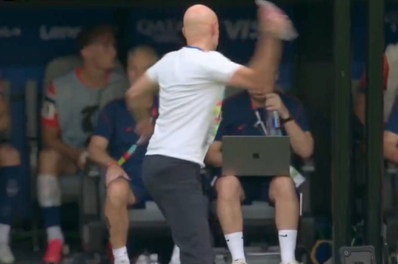 Norway Coach Loses It, Launches Water Bottle at Assistant in Sideline Meltdown