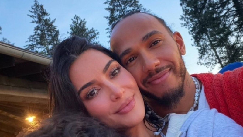 Lewis Hamilton and Kim Kardashian Heat Up Relationship with Family Getaway