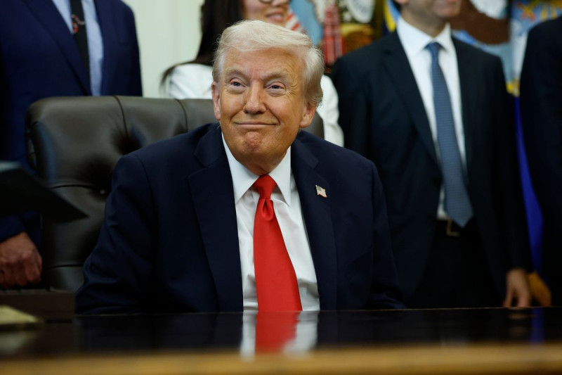 Mary Trump Unleashes Fury: Uncle's Mental State Declining into Madness