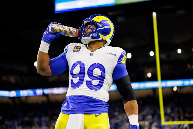 Aaron Donald Sparks NFL Comeback Rumors with Rams Workout