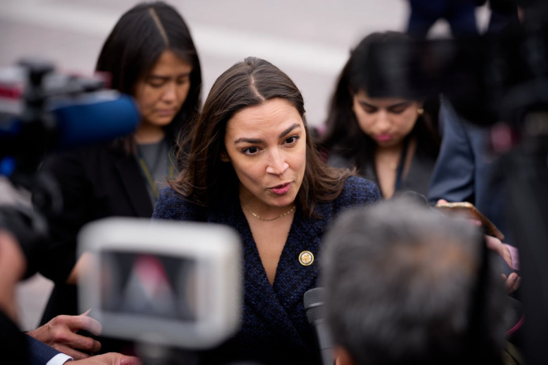 AOC Rips Trump for ICE's Deadly Traffic Stops Amidst Immigrant Shootings