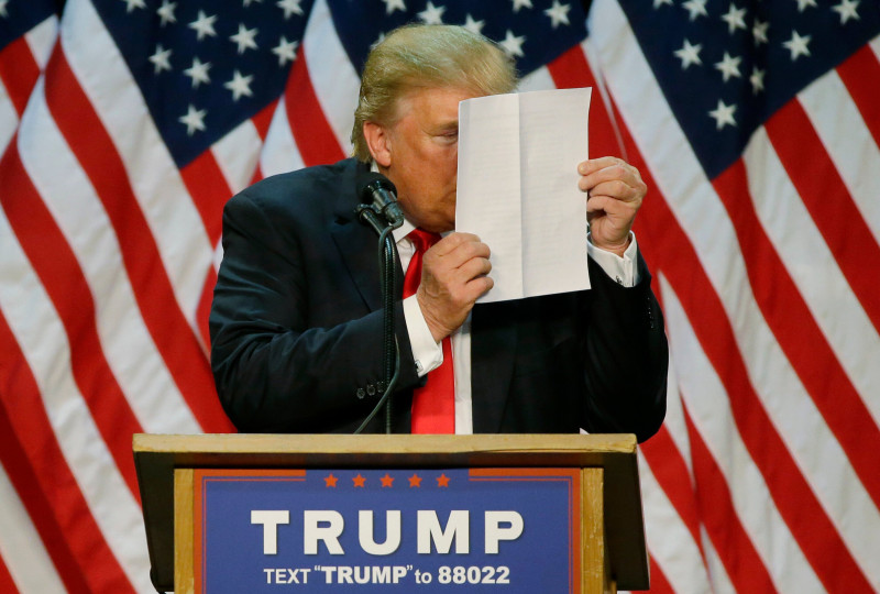 Teleprompter Operator Suspended After Cashing In on Trump's Speeches