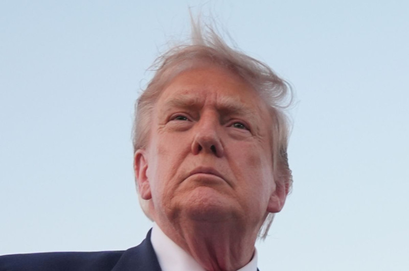 Trump's Callous Remarks on Fallen Soldiers Spark Outrage: Viewers Label Him 'Emotionally Void Halfwit'