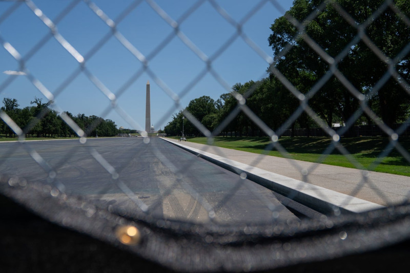 Trump's $16 Million Reflecting Pool Fiasco: Vandalism Claims or Just Poor Management?