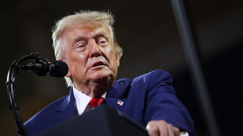 Trump's Health Crumbles: Allies Fear for His Deteriorating Condition