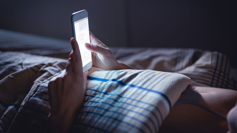Brits Demand Social Media Lockdown as Nightly Doomscrolling Spirals Out of Control