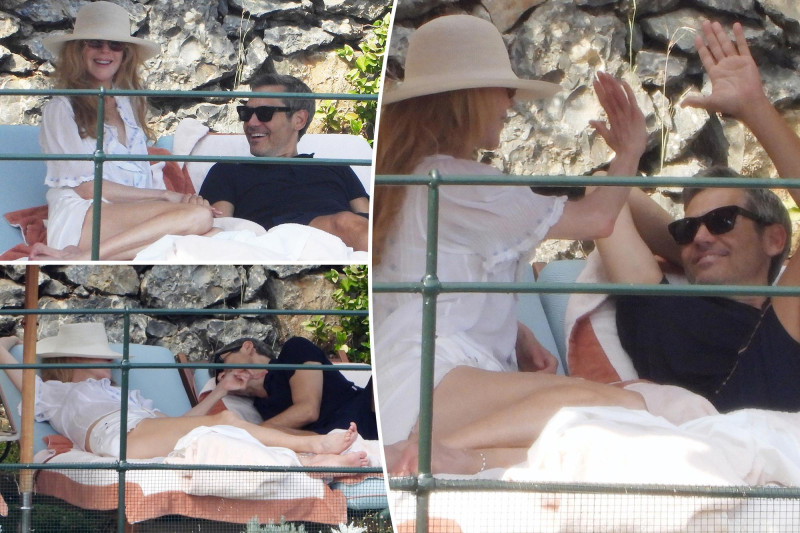 Nicole Kidman and Michael Reinstein: Poolside Shenanigans in Italy