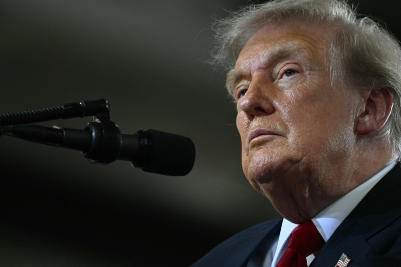 Trump's Approval Rating Hits New Low Amidst Polling Chaos