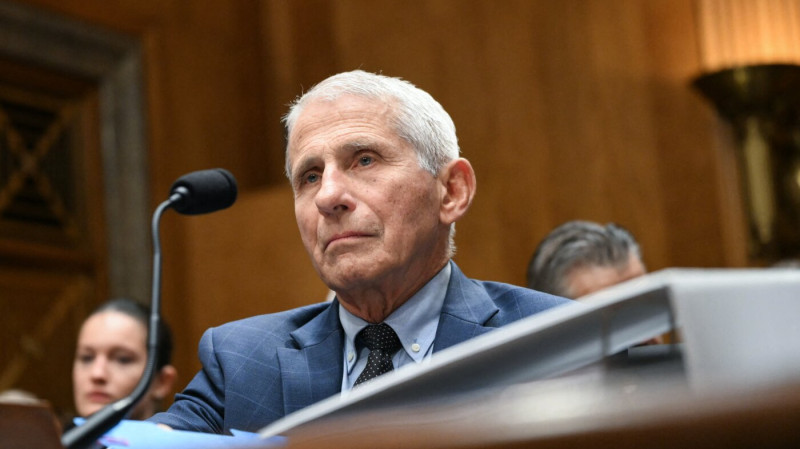 Fauci Clams Up, Citing Fifth Amendment in Senate Showdown