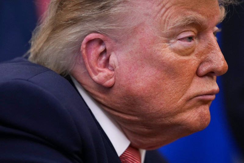 Trump's Oval Office Meltdown Sparks Mental Health Debate
