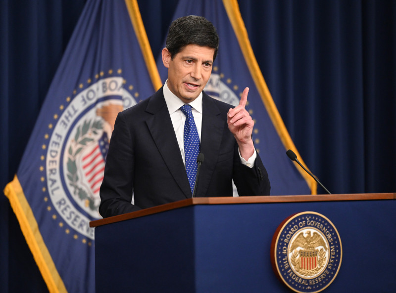 Federal Reserve Stands Firm on Rates Amidst Inflation Chaos