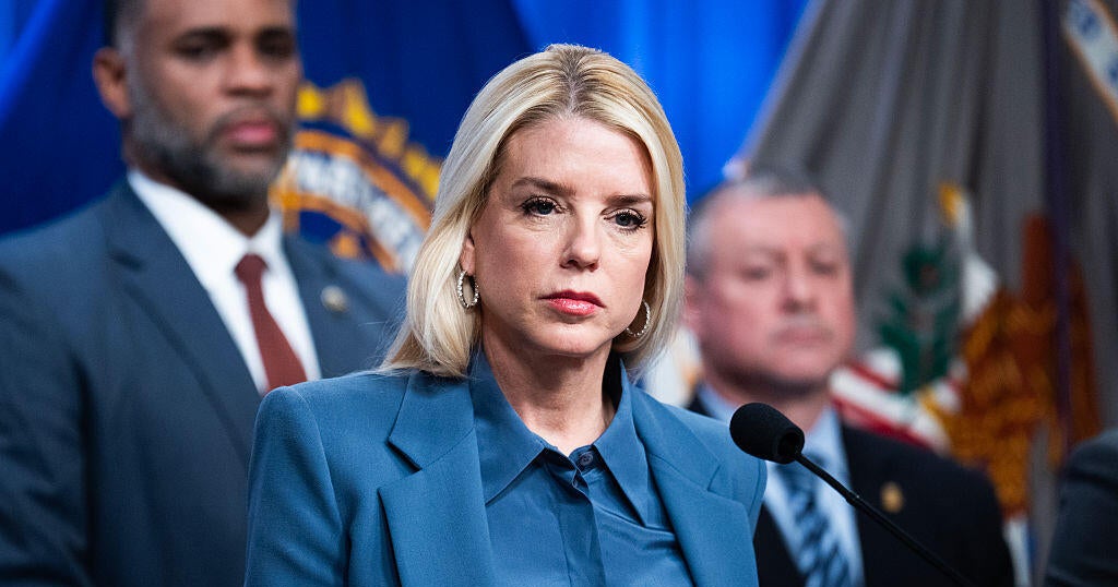 House Oversight Committee Moves to Compel Attorney General Pam Bondi to Testify in Epstein Investigation