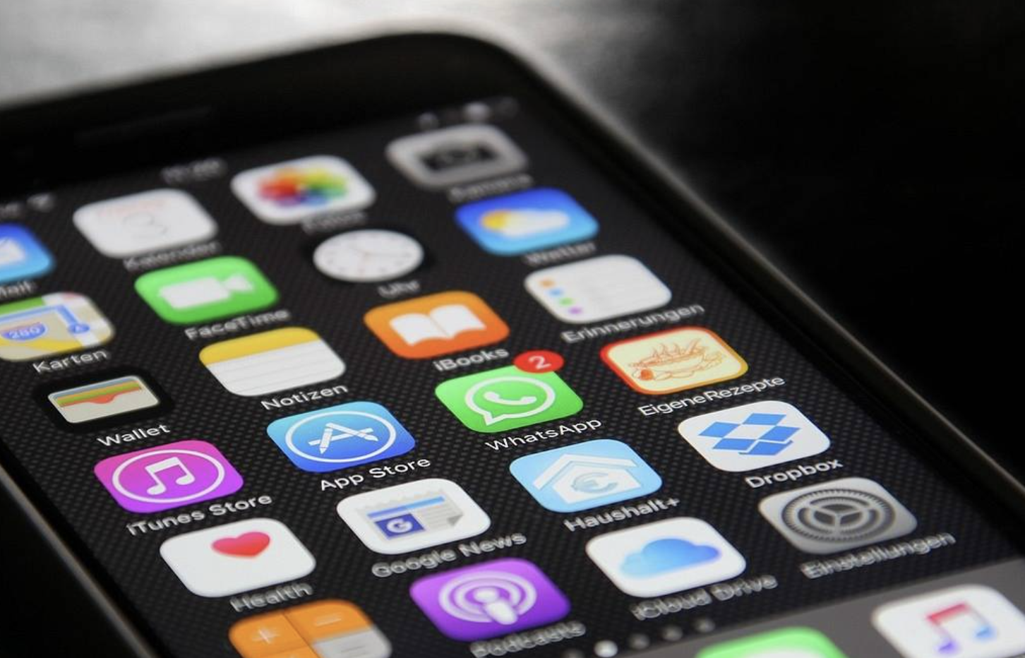 Exposed WhatsApp Chats Uncover Racist Language and Extremist Views Among Miami GOP Student Leaders