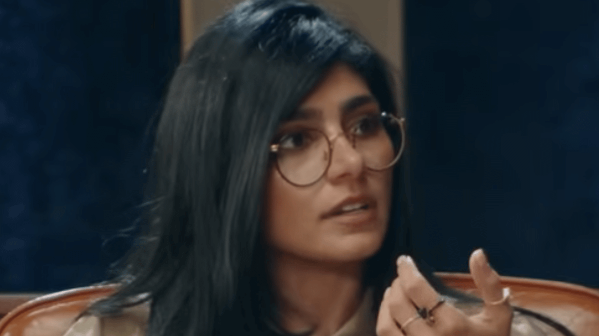 Mia Khalifa  Reveals How Her Sex Life Is Still Impacted 12 Years After Infamous Video