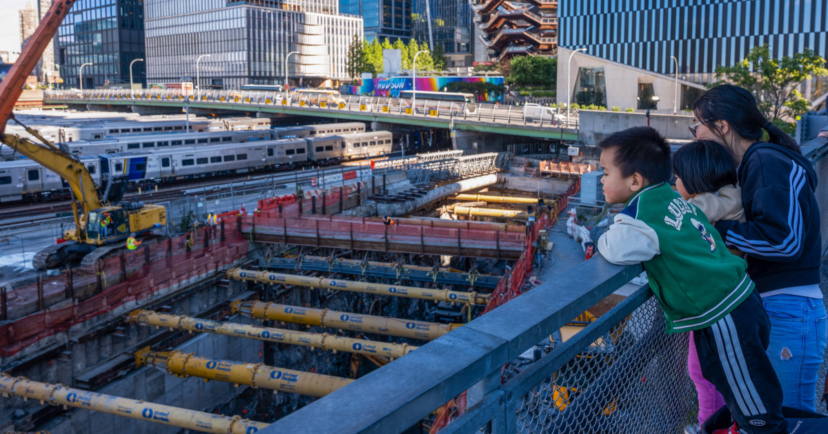 Court Orders Trump to Unleash $16B for New York-New Jersey Tunnel