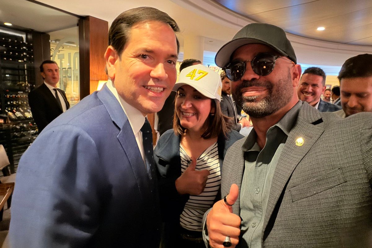Rubio Faces Backlash for Smiling Snap with Ex-Proud Boys Chief