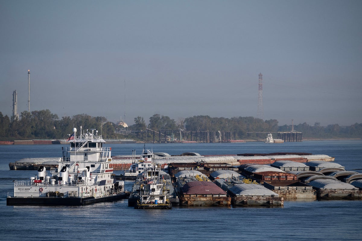 Louisiana Lawmakers Push to Honor Trump with New Mississippi River Bridge