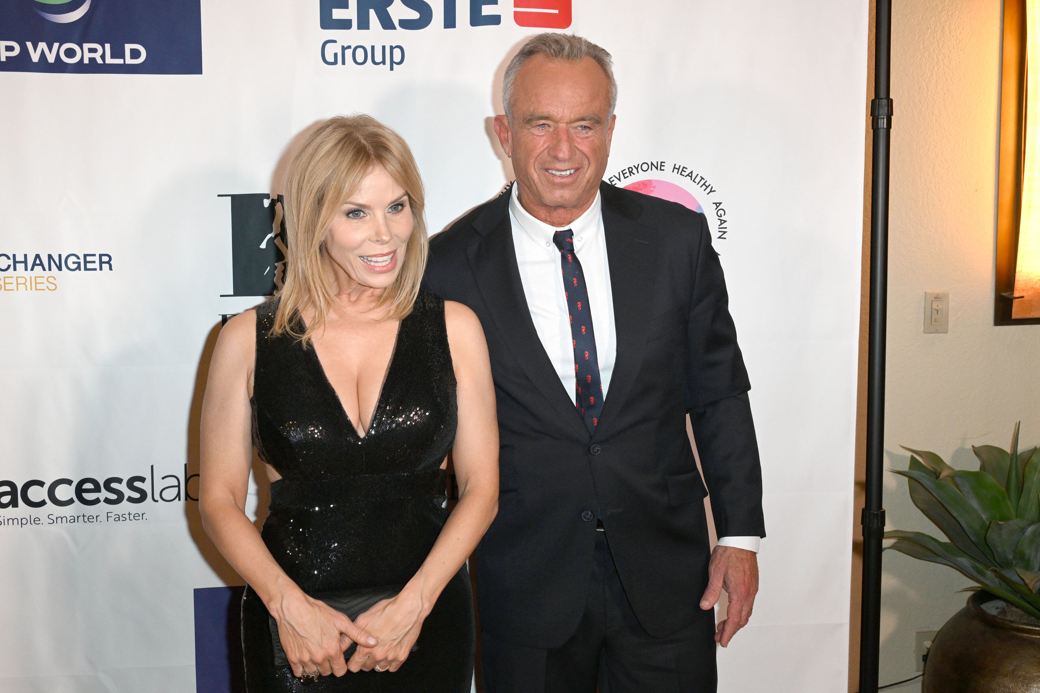 Comedian Claims RFK Jr. and Cheryl Hines Sold Her 'The Most Hazardous' Home