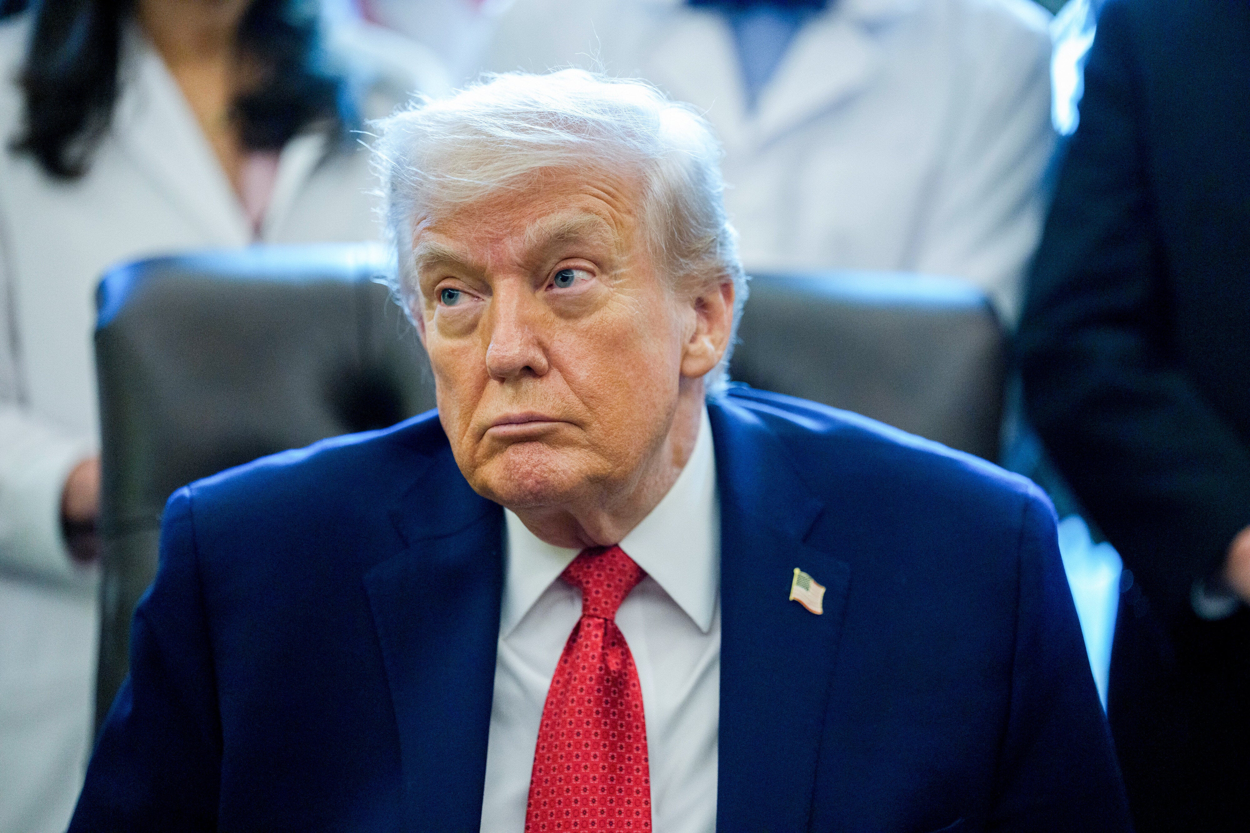 Economist Foresees Prolonged Price Surge Amid Trump’s Iran Conflict