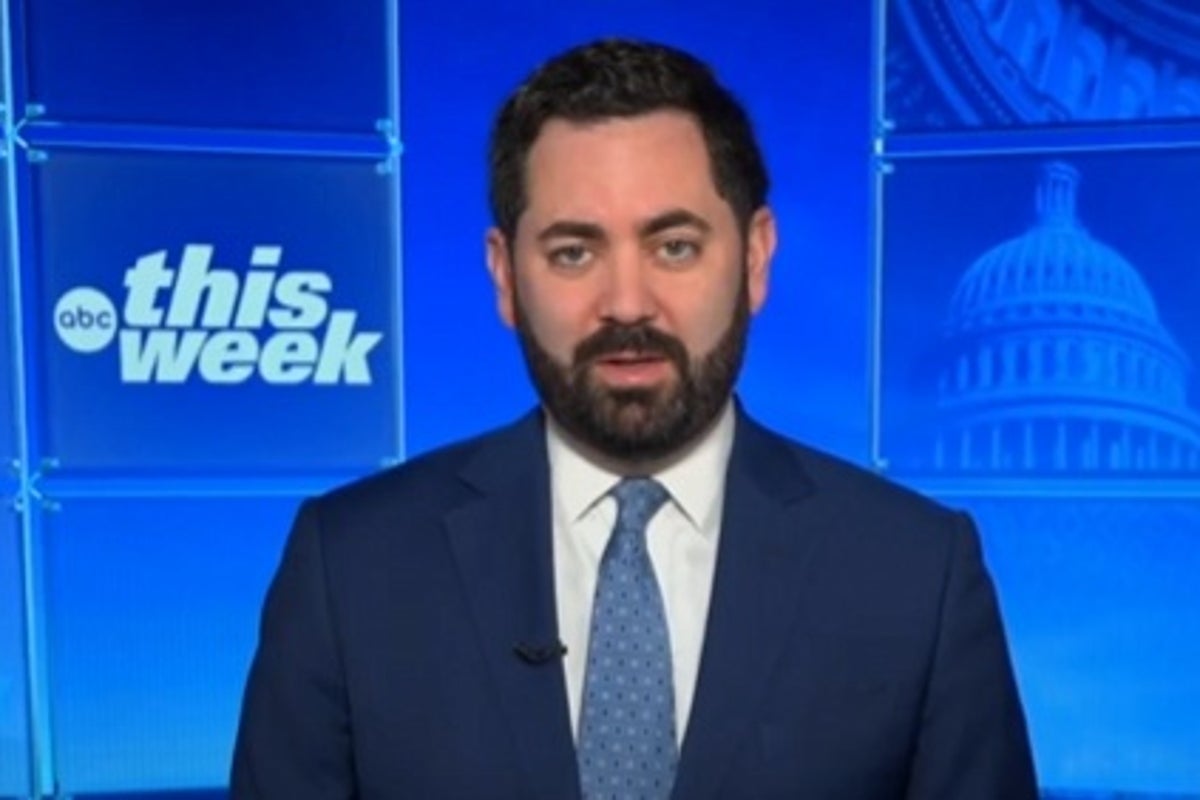 NY Republican Lawmaker Insists Trump Must Apologize for Racist Obama Meme