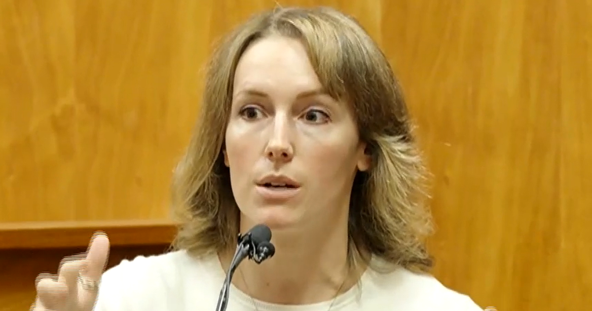 Hawaii Doctor's Wife Testifies One Year After Alleged Cliff Attack